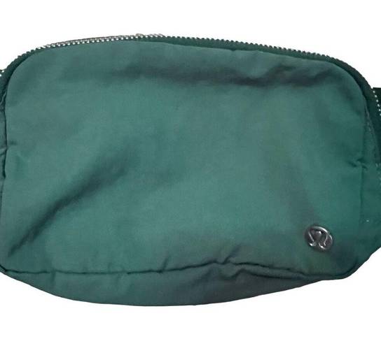 Lululemon  Athletica Womens Belt Bag 1L Kelly Green