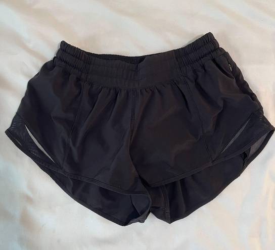 Lululemon Black Hotty Hot 2.5” Shorts