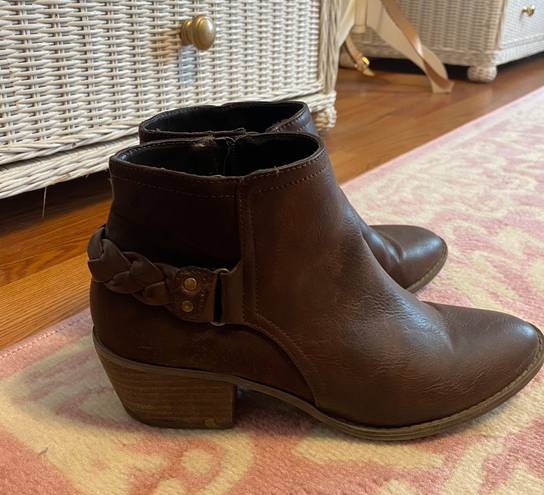 American Eagle  booties 