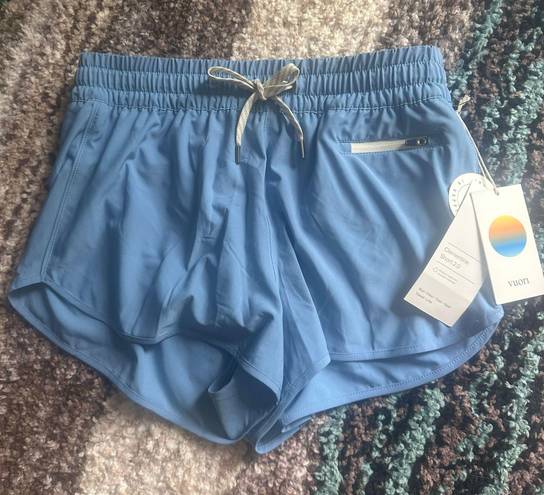 Vuori NEW WITH TAGS  Women’s Clementine Shorts - Medium