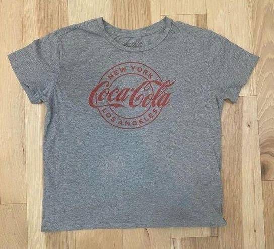Coca-Cola  tee Sz S gray shirt top