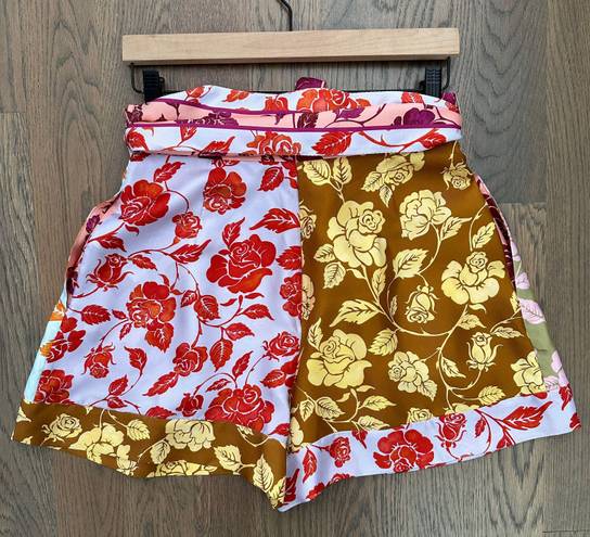 Zimmermann NWOT  The Lovestruck Spliced Silk Shorts in Mixed Roses Print Size 1/M