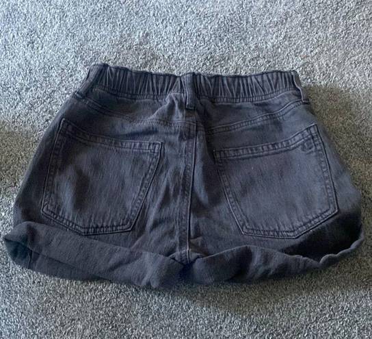 American Eagle Outfitters cargo jean shorts