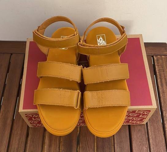 Vans  Tan Colfax Sandals Women Size 7