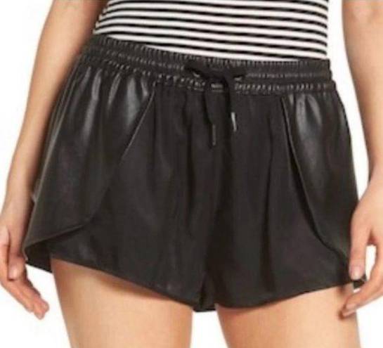 BLANK NYC ⭐️  chic on trend sporty with a hint of sexy skort