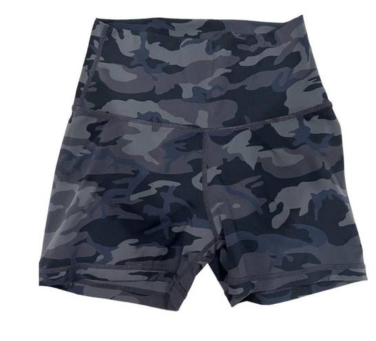 ECHT Force Camo Shorts in size XS