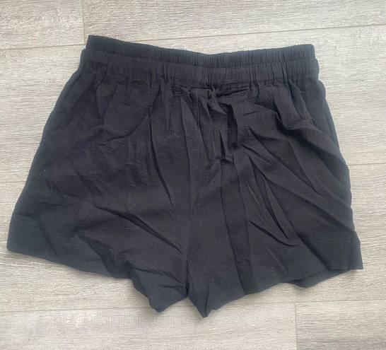 Vince NWT  100% Cotton Black High Rise Short Size Xsmall