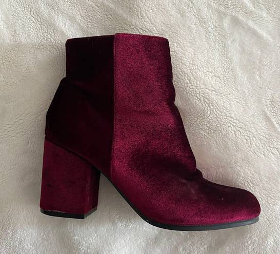 Qupid Velvet Boots