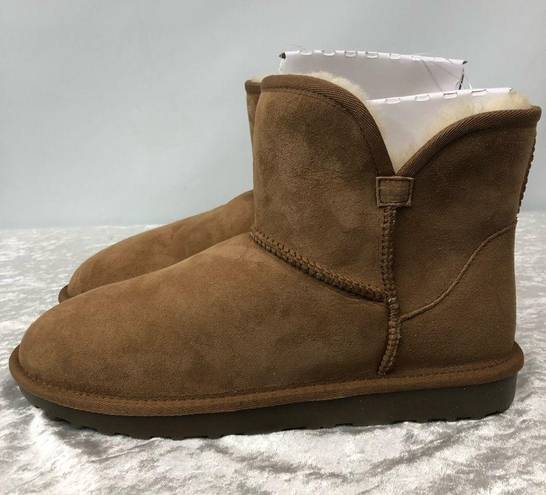 Kirkland Signature Kirkland Women’s Shearling Boot size 10 chestnut color nwt