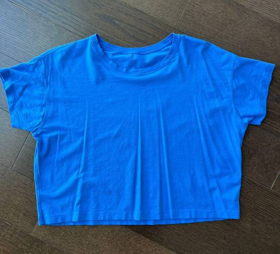 Lululemon blue cates tee