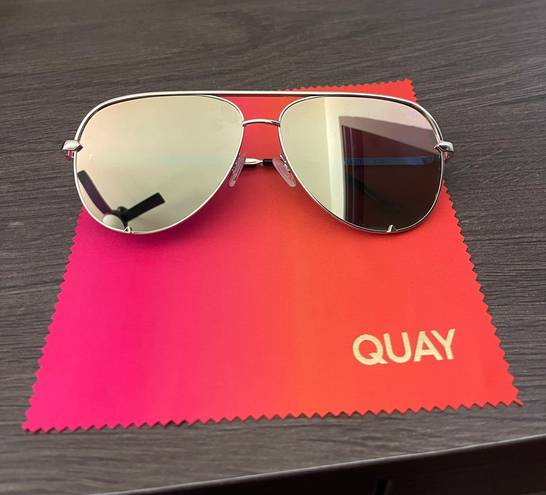 Quay Australia Gold Aviators