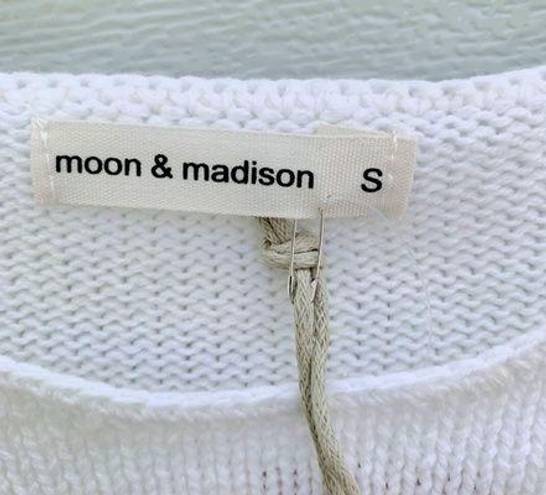 Moon & Madison Summer Sweater