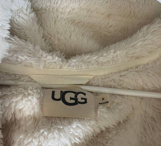 UGG Robe