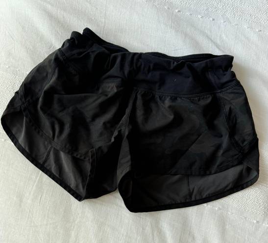 Lululemon Camo Speed Up Shorts 2.5