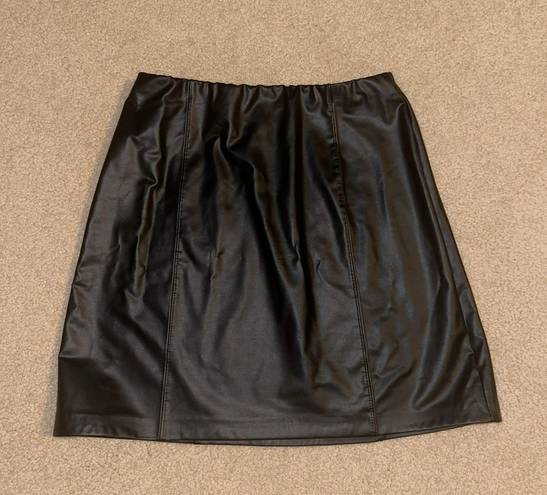 Olive & Oak BLACK LEATHER SKIRT