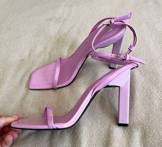 Marc Fisher Arthur Ankle Strap High Heel Sandal Patent Leather Size 7 Purple