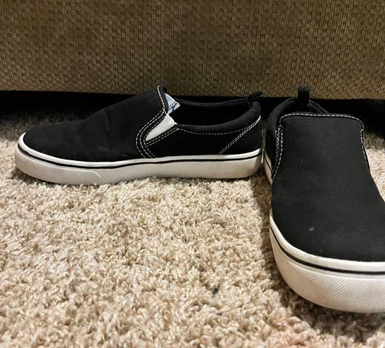 Wonder Nation Black Slip Ons