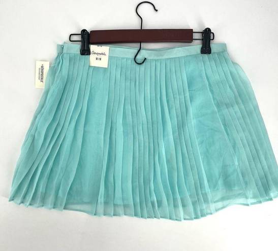 Aeropostale NWT  Light Turquoise blue Pleated Mini Skirt Medium chiffon