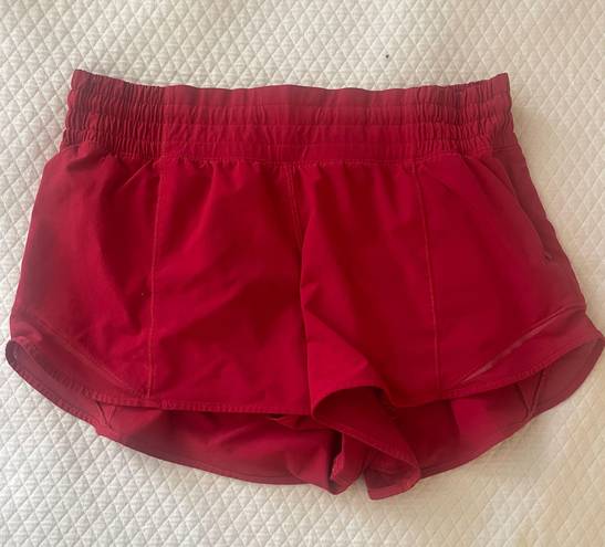 Lululemon Hotty Hot Short 2.5”