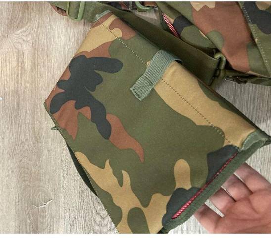 Krass&co Herschel Supply . Strand Camo Diaper Bag w/ Changing Pad Unisex Large