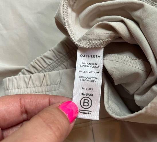 Athleta  Brooklyn wide leg crop pant in cream size 6