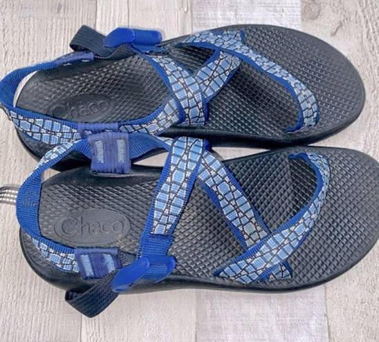 Chacos Chaco blue sandals size 6