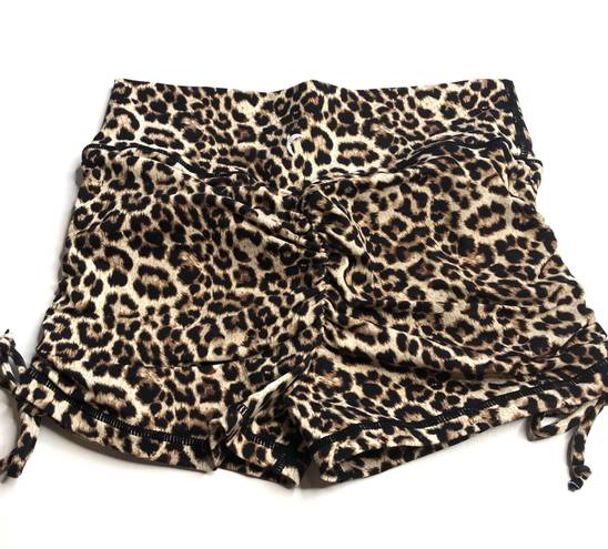 Zyia Brilliant Double Scrunchy Hustle Shorts Leopard