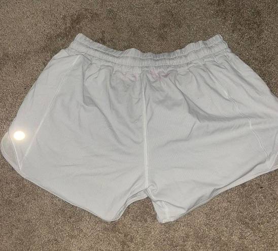 Lululemon Hotty Hot Short 2.5”