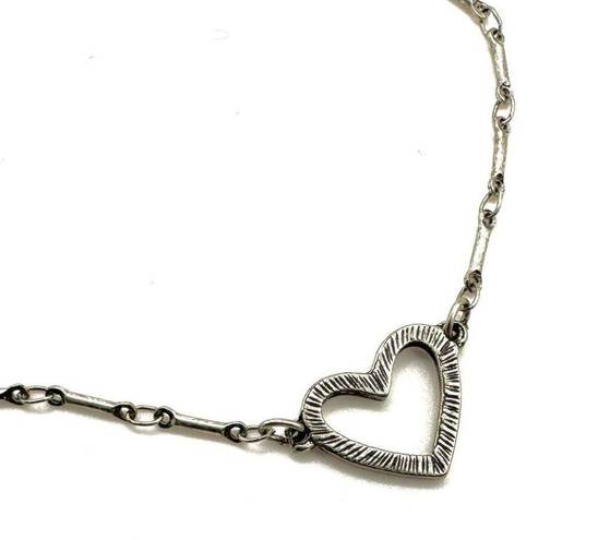 American Eagle  Outfitters silver tone heart choker necklace