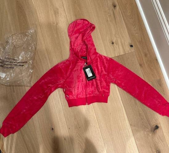 Pretty Little Thing NWT Pink  Velour Jacket