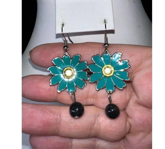 Daisy Vintage Enameled and Rhinestone Bead  Dangle Earrings