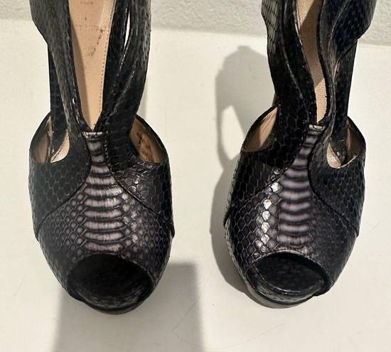 Fendi  Crazy In Love Black Snakeskin Platform High Heel Sandals Size 37.5