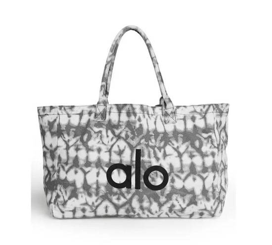 Alo Yoga Grey Tiedye One Size Shopper Tote Bag. BRAND NEW WITH TAGS!