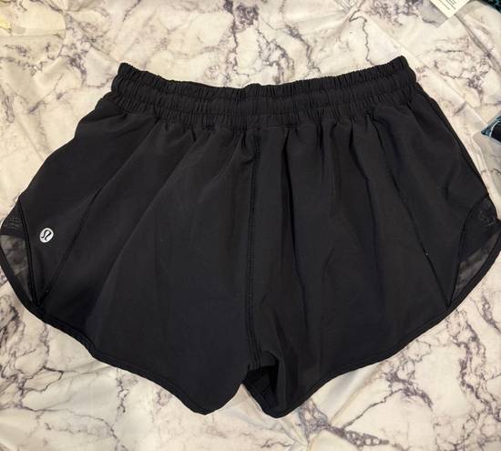 Lululemon Hotty Hot Short 2.5”