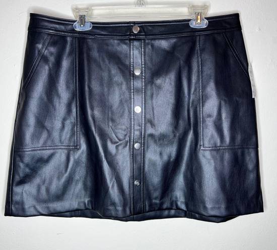 Bar III NWT Bar lll Faux Leather Skirt w Pockets 18W Black Moto Button Zip Mini A-Line