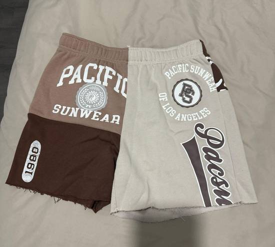 PacSun Pacific Sunwear Spliced Mini Sweat Shorts Size Medium