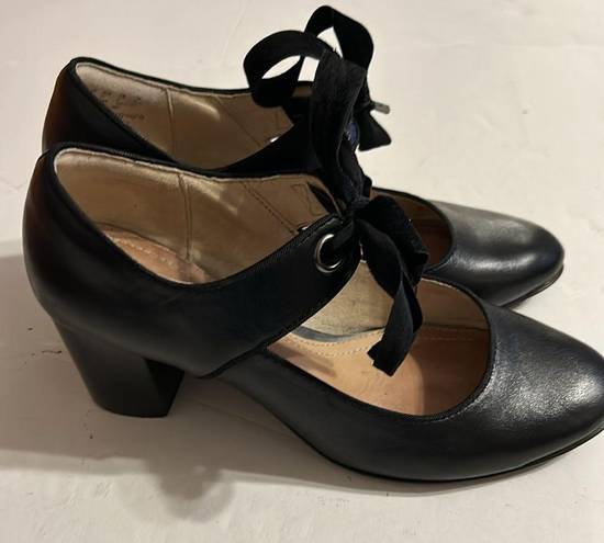 Hush Puppies Black ankle strap  pumps size 6