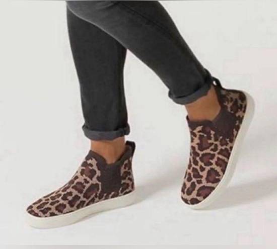 Rothy's Rothy’s The Chelsea Wildcat Print Pull On Ankle Booties