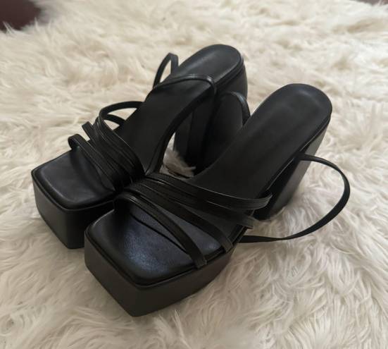 Black Platform Heels Size 7