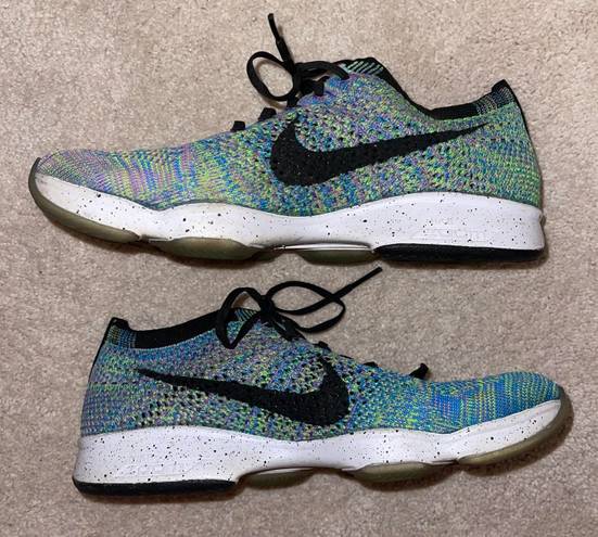 Nike Flyknit Zoom Sneakers