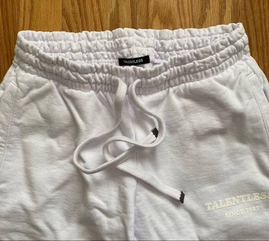 Talentless NEW  WOMEN STAPLE PREMIUM WHITE SWEATPANTS SZ MEDIUM