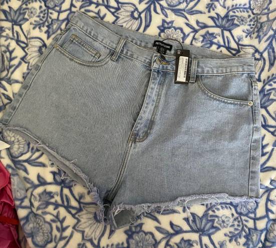 Pretty Little Thing denim shorts