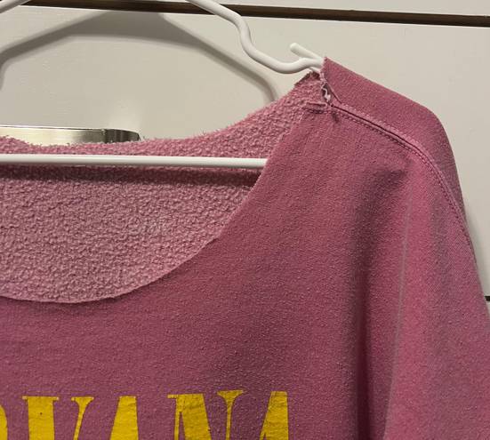 Nirvana Pink Graphic Crewneck Size M