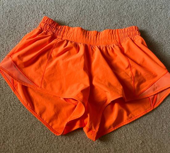 Lululemon Hotty Hot Short 2.5”