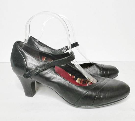 Harper Abeo Black Leather  Mary Jane Heels Size 8.5 Women’s