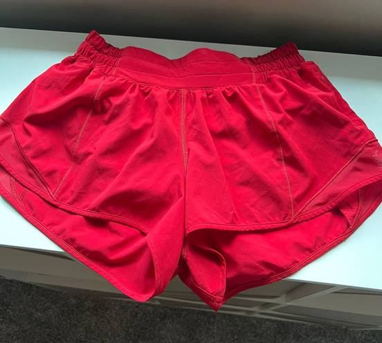 Lululemon Hotty Hot Short 2.5”  Red