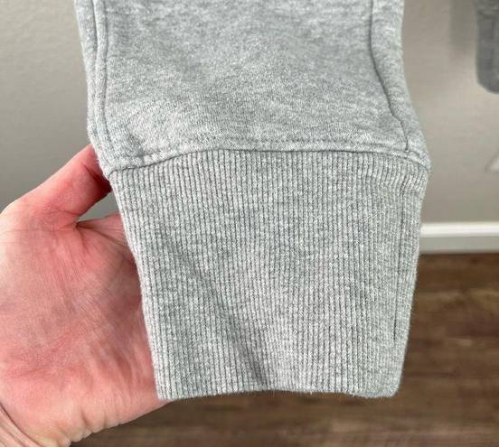 All In Motion  Light Gray Jogger Sweatpants Size Small 28 Waist