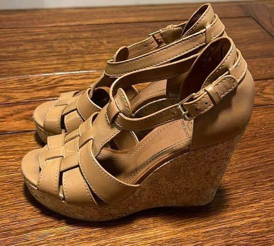 Tory Burch  Wendelle Tan Leather Wedge Platform Sandals Size 8 T strap