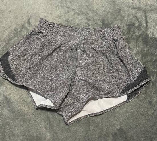 Lululemon Hotty Hot Short 2.5”