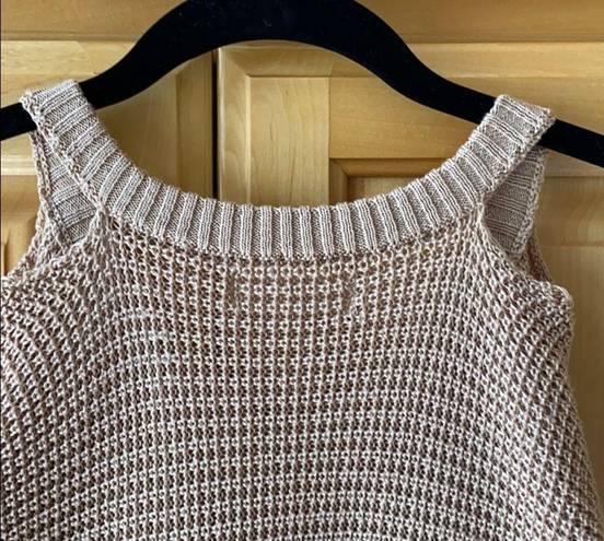 Listicle  Sweater